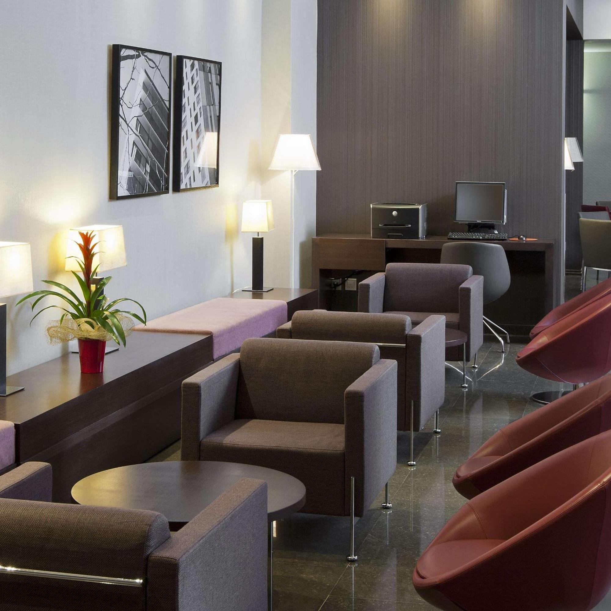 Nh Diagonal Center Hotel