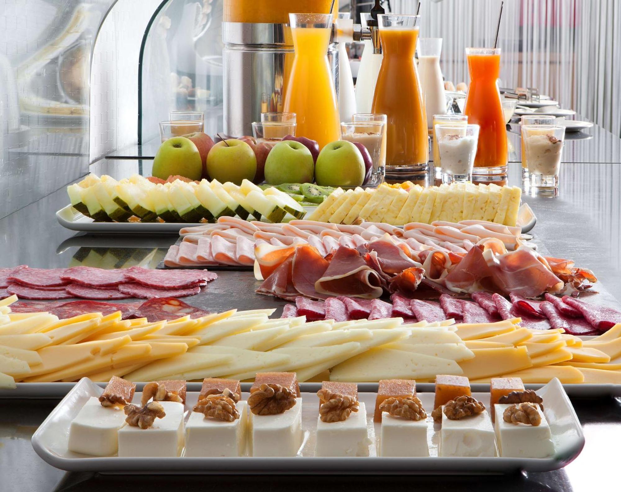 Nh Diagonal Center Hotel 3*